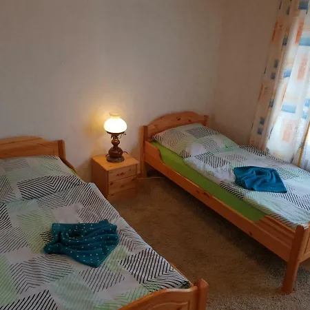 Dudu's Gaestehaus 게스트하우스 *